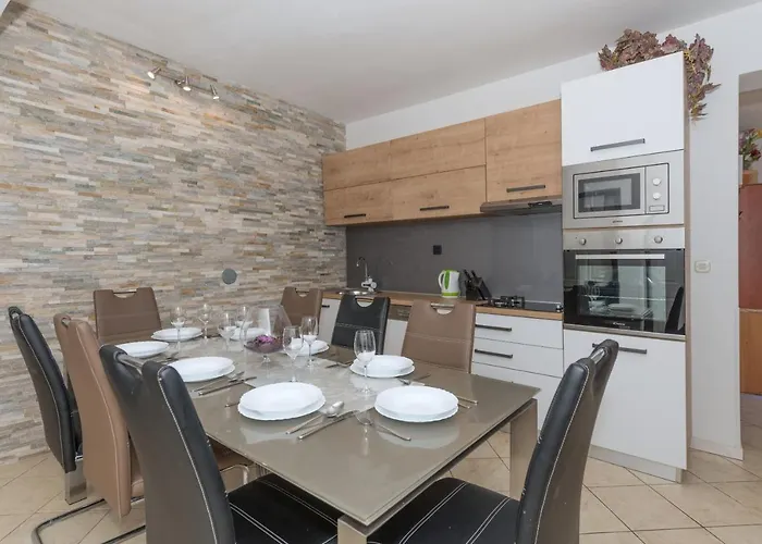 Vanja Apartment *