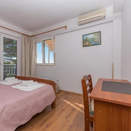 Vanja Apartman Brela