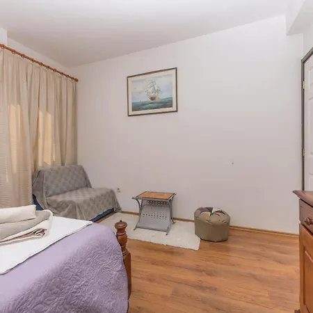 Vanja Apartman Brela