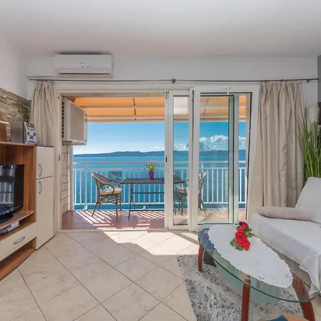 Vanja Apartman *