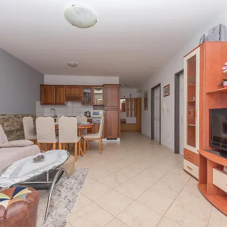 Vanja Apartman Brela