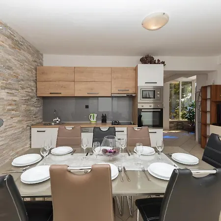 Apartman Vanja *